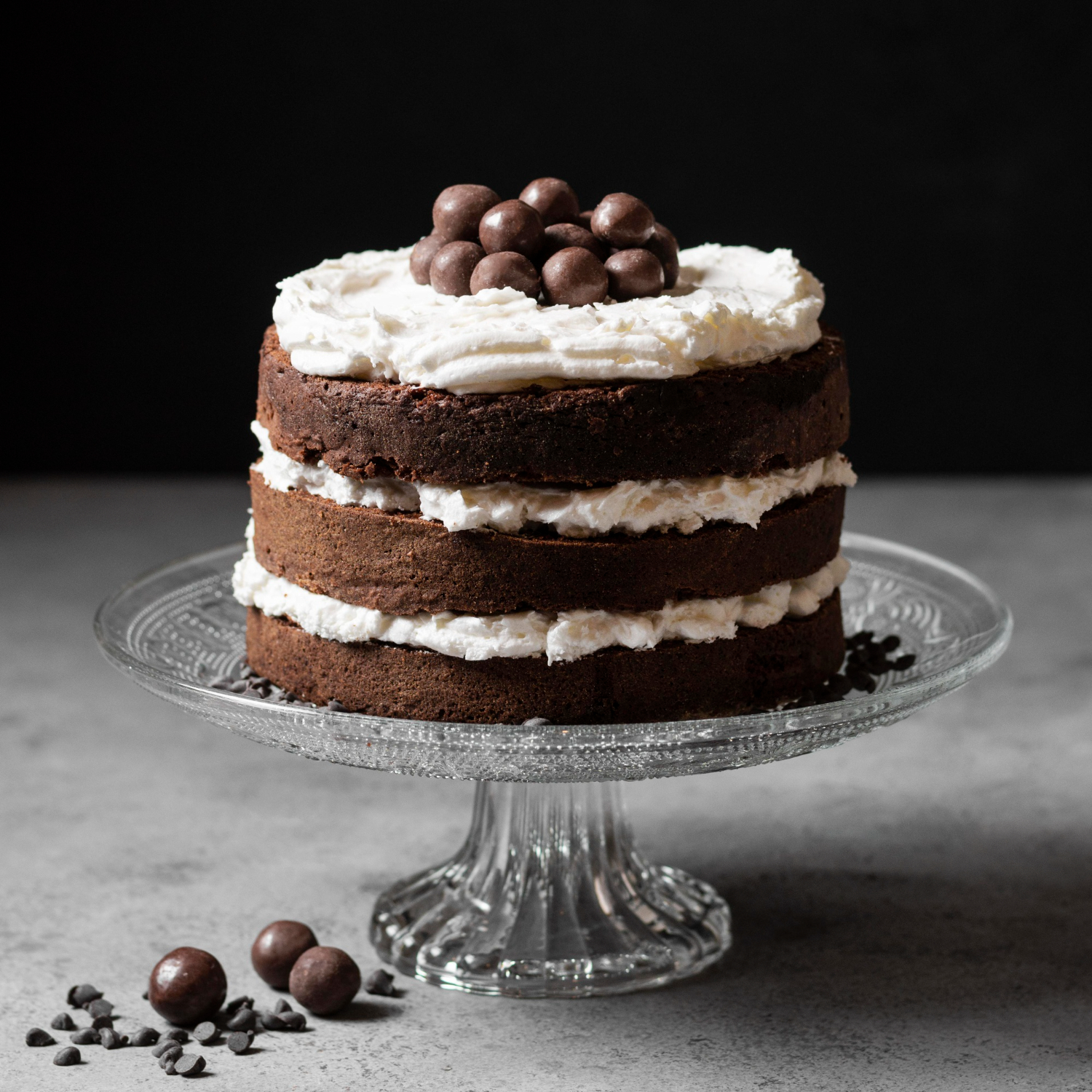 Cakes available at Tanwi Confectionery